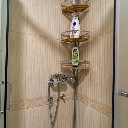 Flexible Selfcheckins 87 - - Parking - Loggia - Bedroom Apartment Zagreb